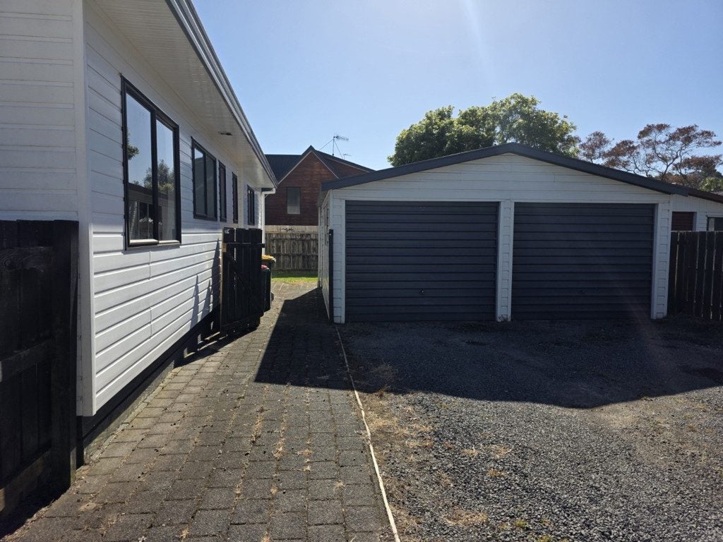 32A Aquarius Drive, Kawaha Point, Rotorua - Carousel 7