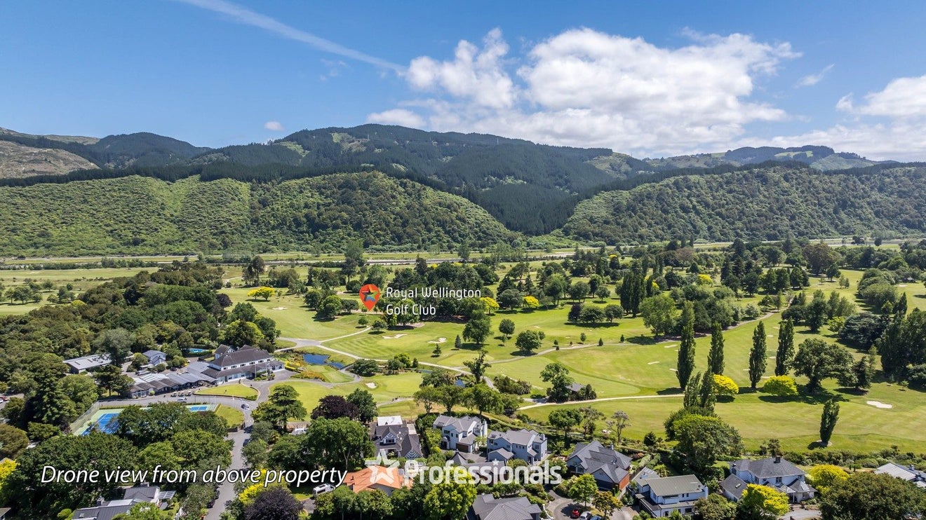 2 Bathurst Street, Heretaunga, Upper Hutt - Carousel 22