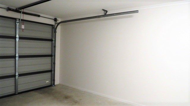 9 Chiefs Court, Hamilton East, Hamilton - Carousel 7