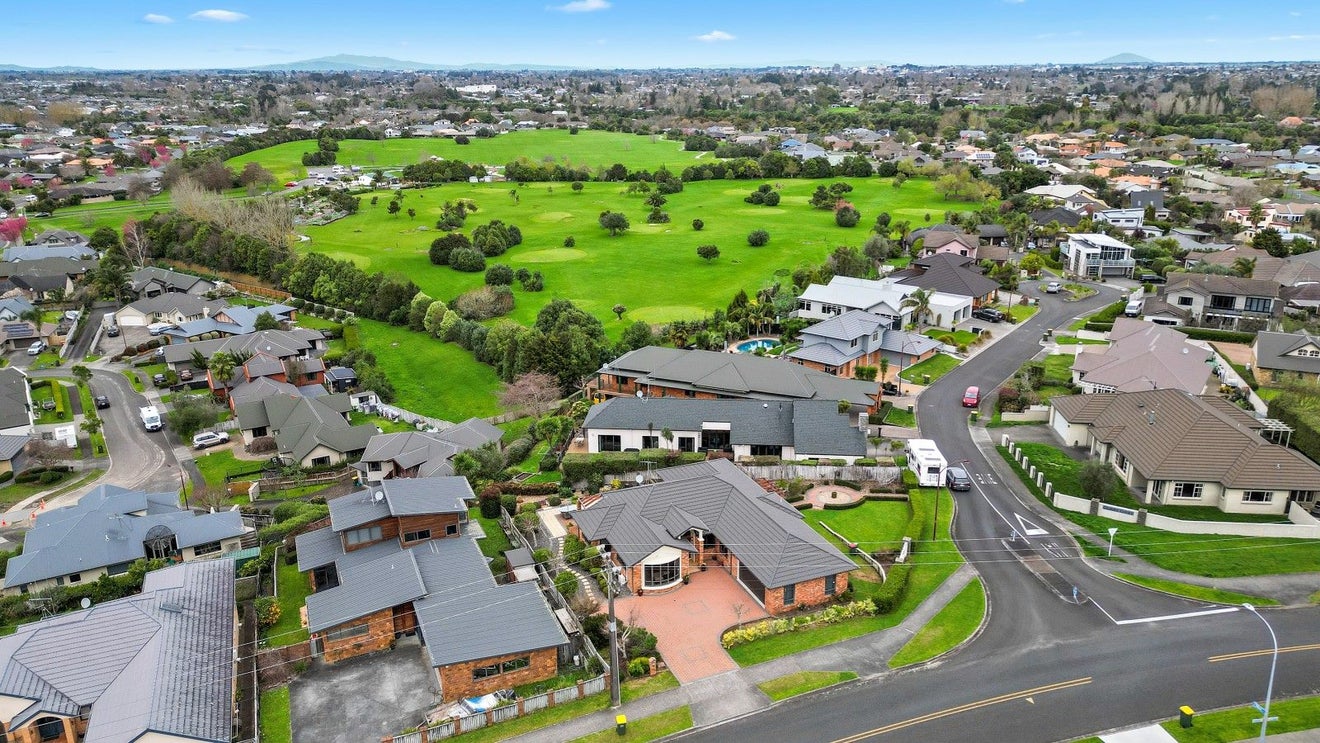 74 Rototuna Road, Rototuna, Hamilton - Carousel 1
