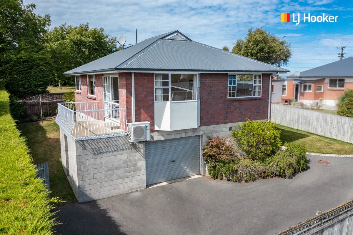 1A Raglan Street, Balaclava, Dunedin - Carousel 24