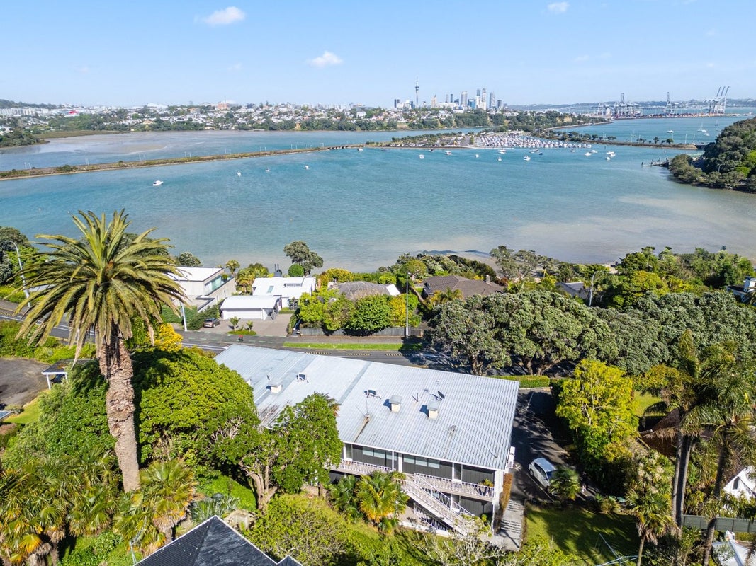 30 Ngapipi Road, Orakei, Auckland City, Auckland - Carousel 17
