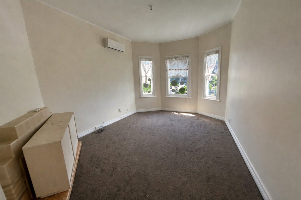 15 Kingsland Avenue, Kingsland, Auckland - Carousel 2