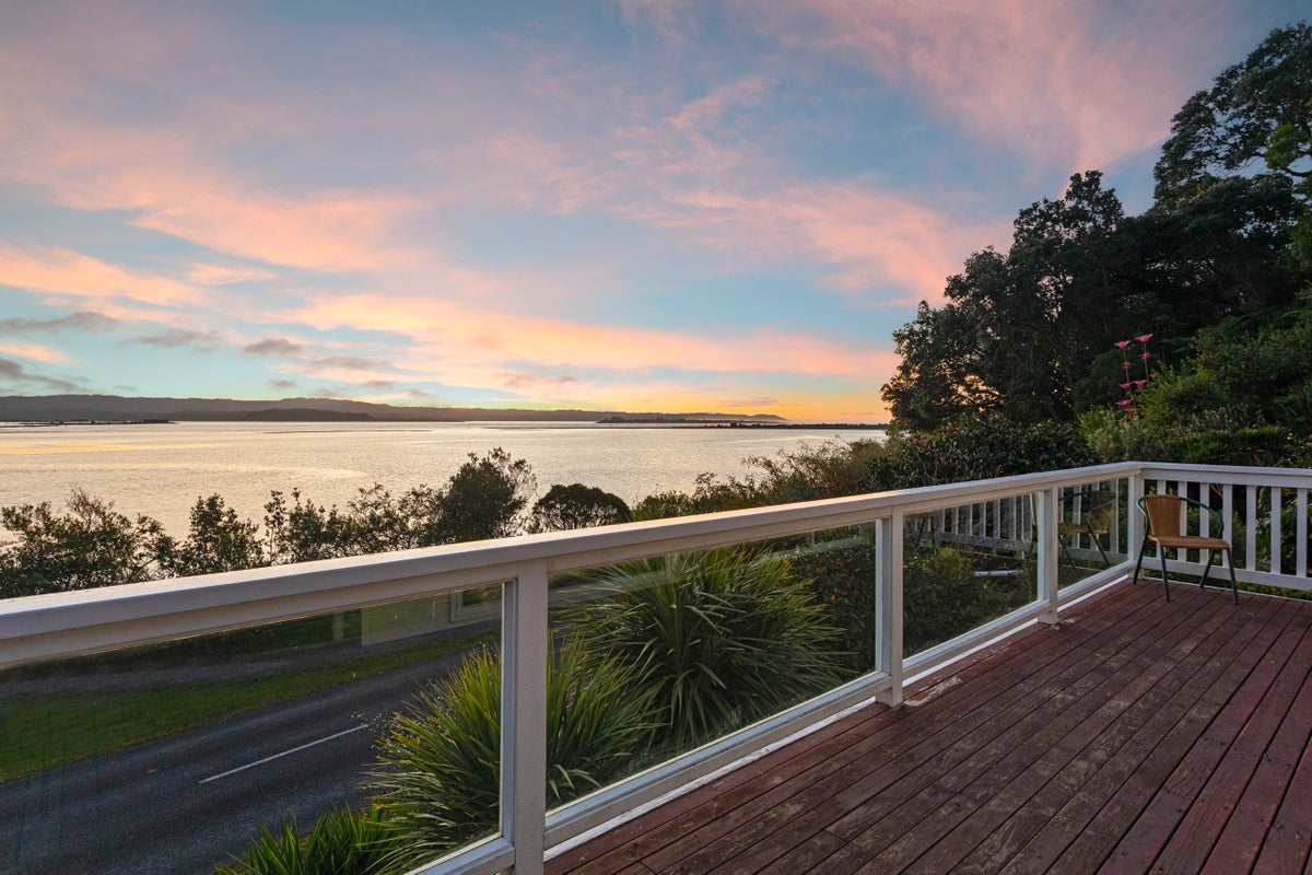 328 Ohiwa Harbour Road, Waiotahe, Opotiki - Carousel 1