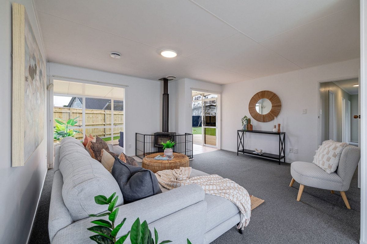 49 Acacia Street, Kelvin Grove, Palmerston North - Carousel 2