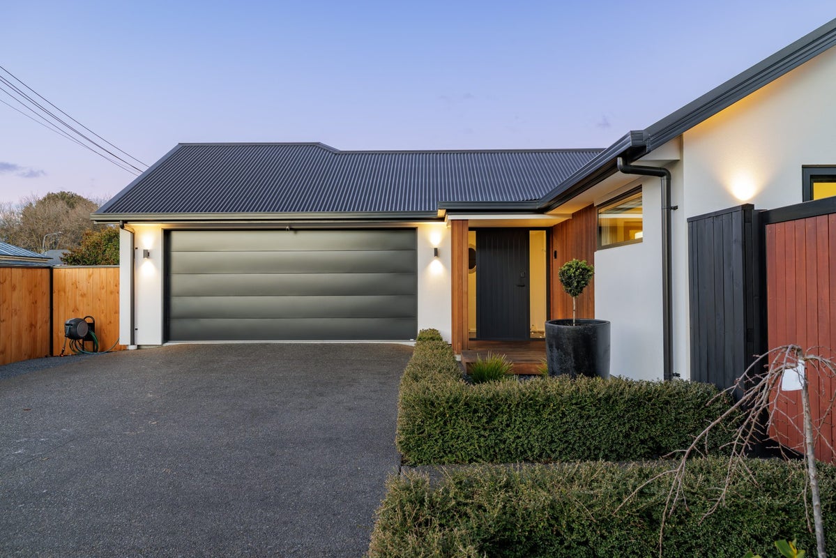 50 Winton Street, St Albans, Christchurch - Carousel 21