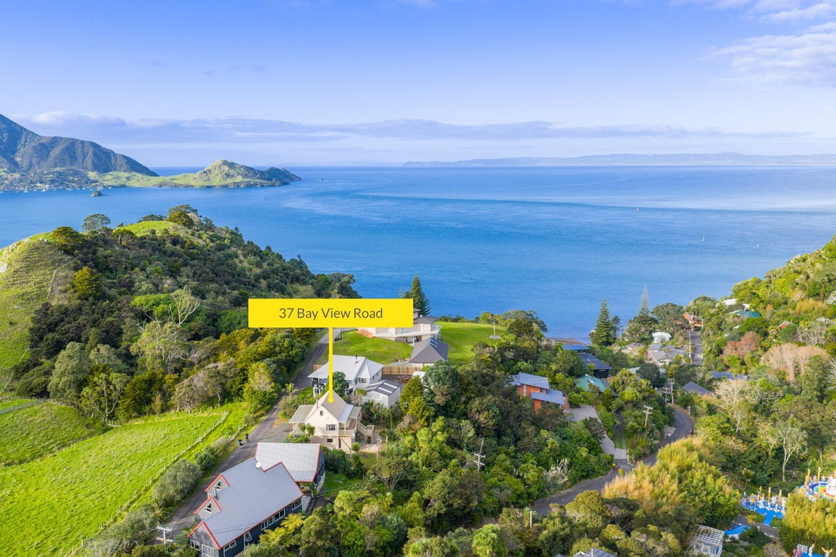 37 Bay View Road, Whangarei Heads - Carousel 1