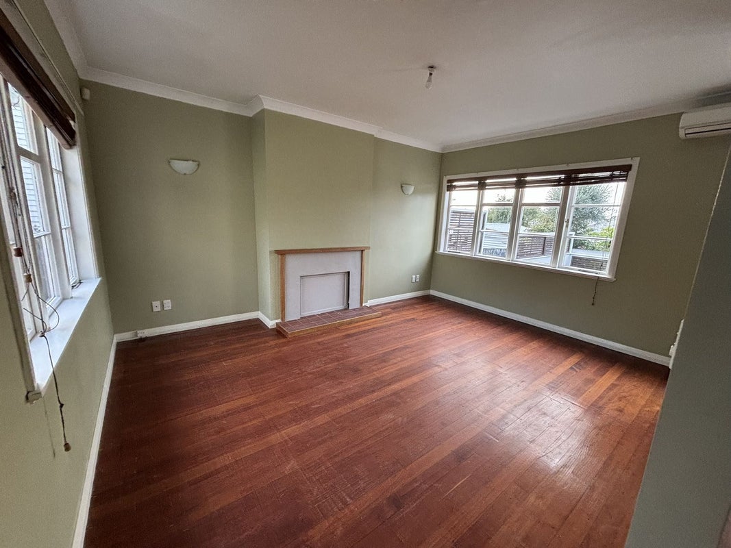 49 Waiohua Road, Greenlane, Auckland - Carousel 13