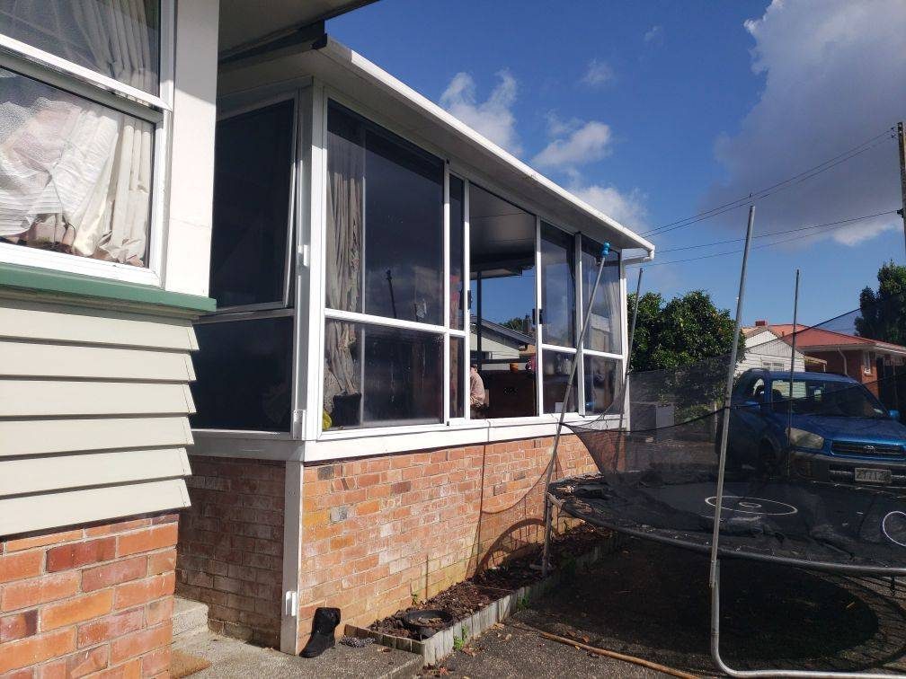 10 Hooks Road, Manurewa, Auckland - Carousel 2