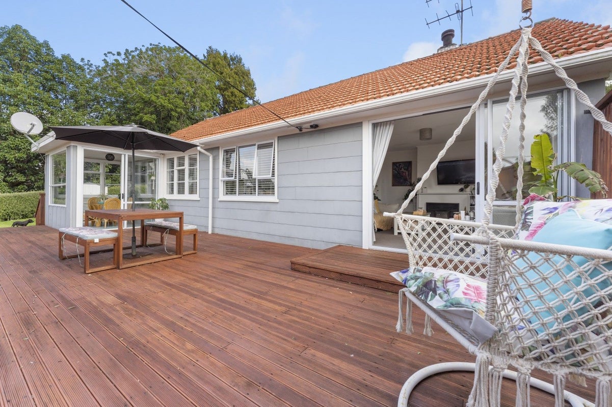 101C Frankley Road, Frankleigh Park, New Plymouth - Carousel 1