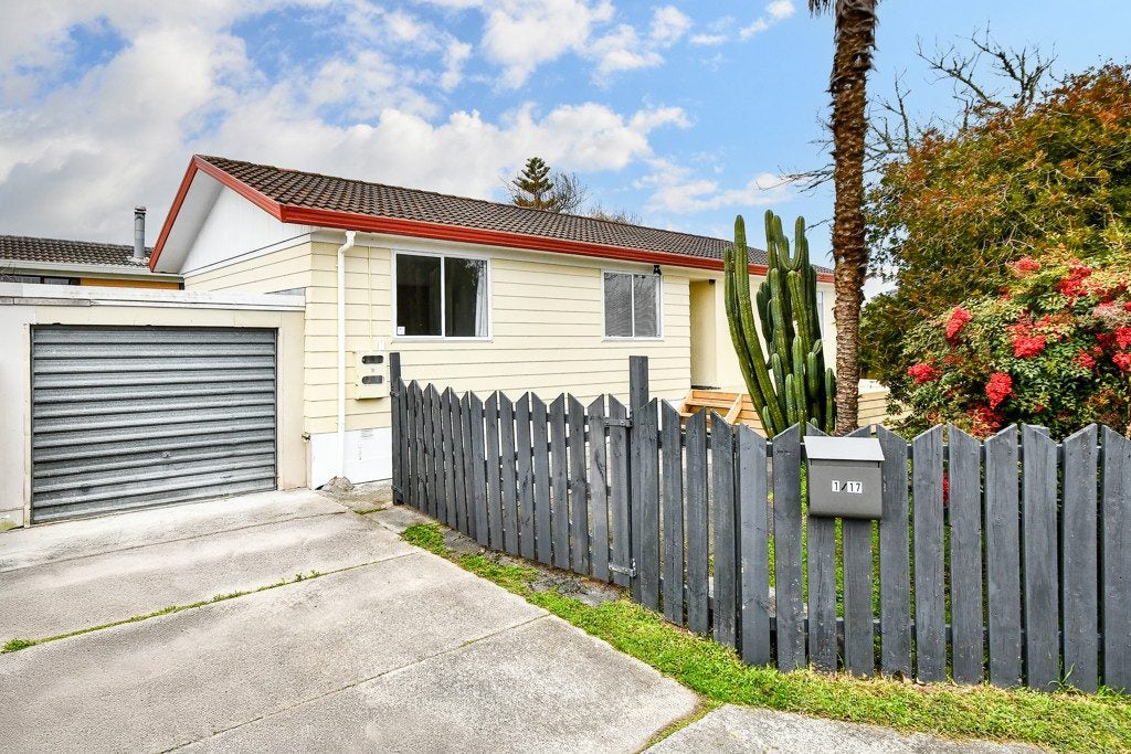 1/17 Etherton Drive, Weymouth, Auckland - Carousel 19