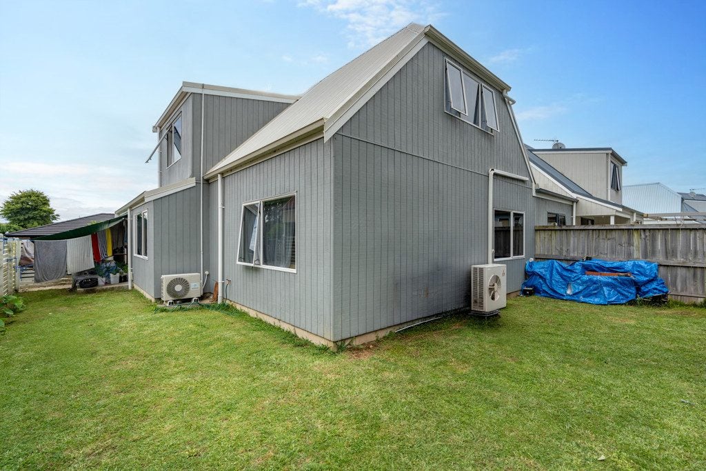 17 Joshua Lane, Hamilton East, Hamilton - Carousel 2