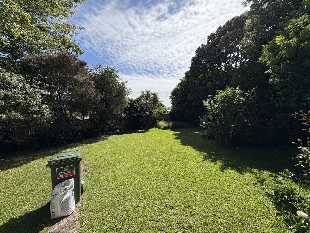 54 Finnerty Avenue, Howick, Auckland - Carousel 19