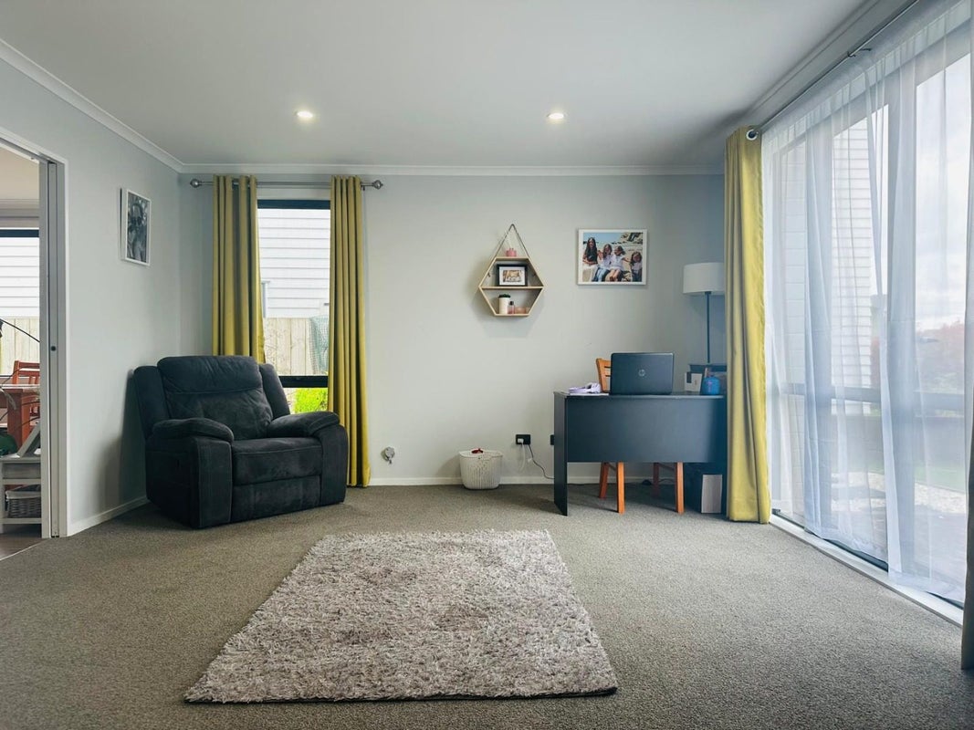 10 Hopuni Way, Takanini, Auckland - Carousel 2