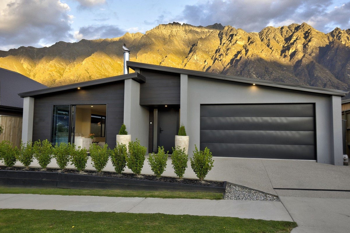79 Drysdale Road, Jacks Point, Queenstown - Carousel 1