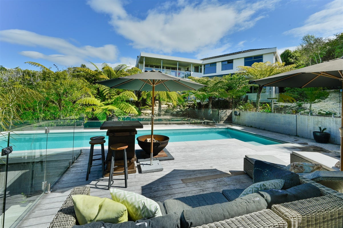 94 Brabant Drive, Ruby Bay, Mapua - Carousel 1