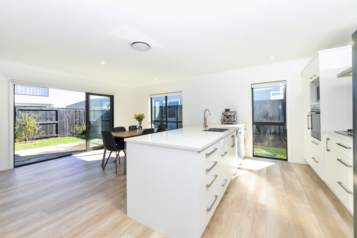 23 Gosset Avenue, Chartwell, Hamilton - Carousel 2