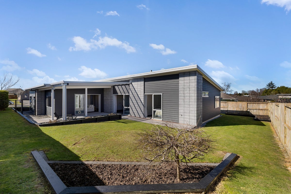 98 Stirling Drive, Morrinsville, Morrinsville - Carousel 1