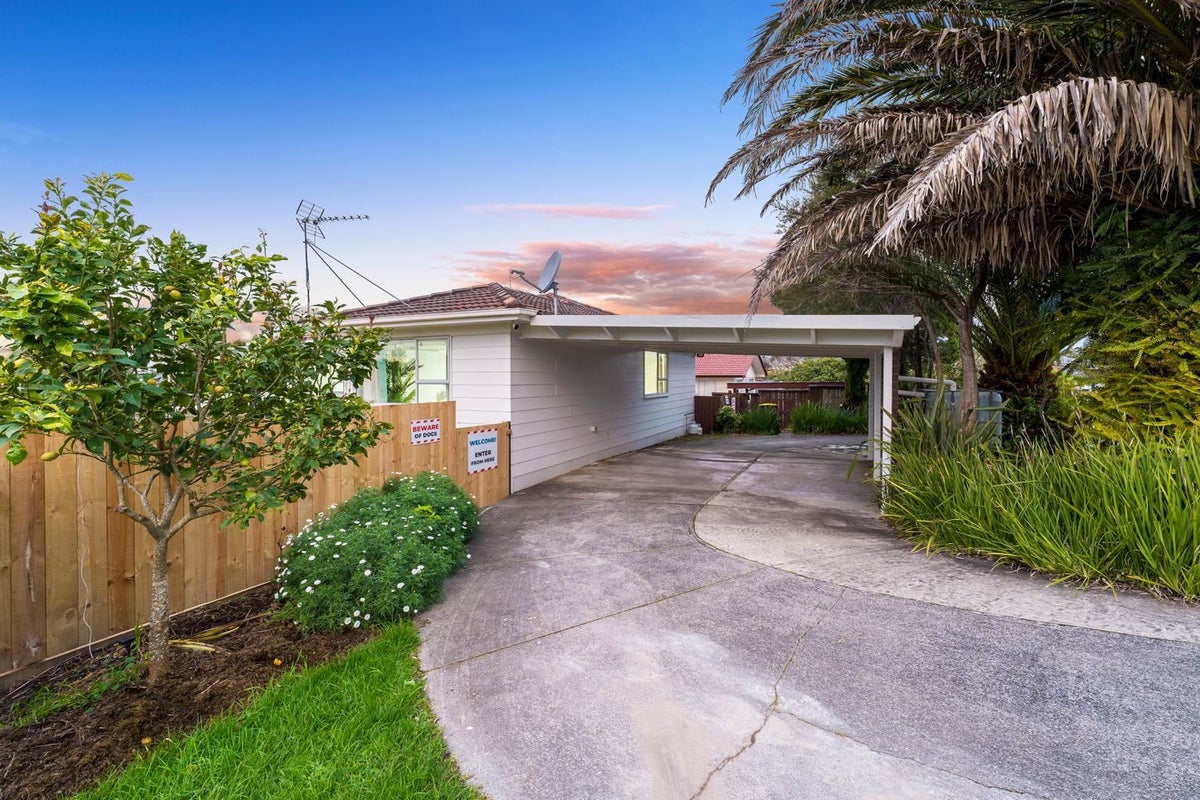 92 Gallony Avenue, Massey, Auckland - Carousel 2