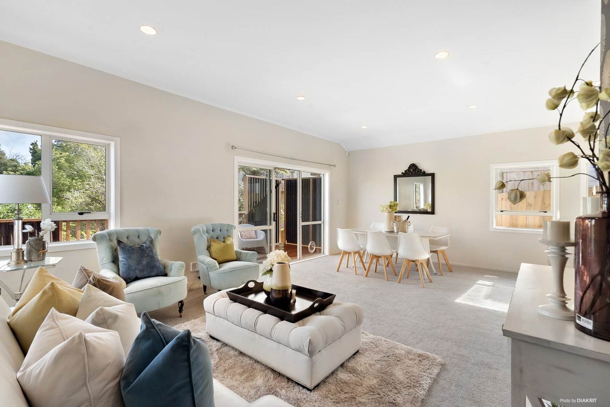 15A Gill Crescent, Blockhouse Bay, Auckland - Carousel 2