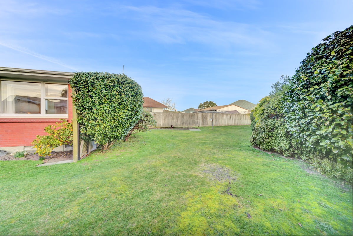 25 Elwyn Place, Avonhead, Christchurch - Carousel 2