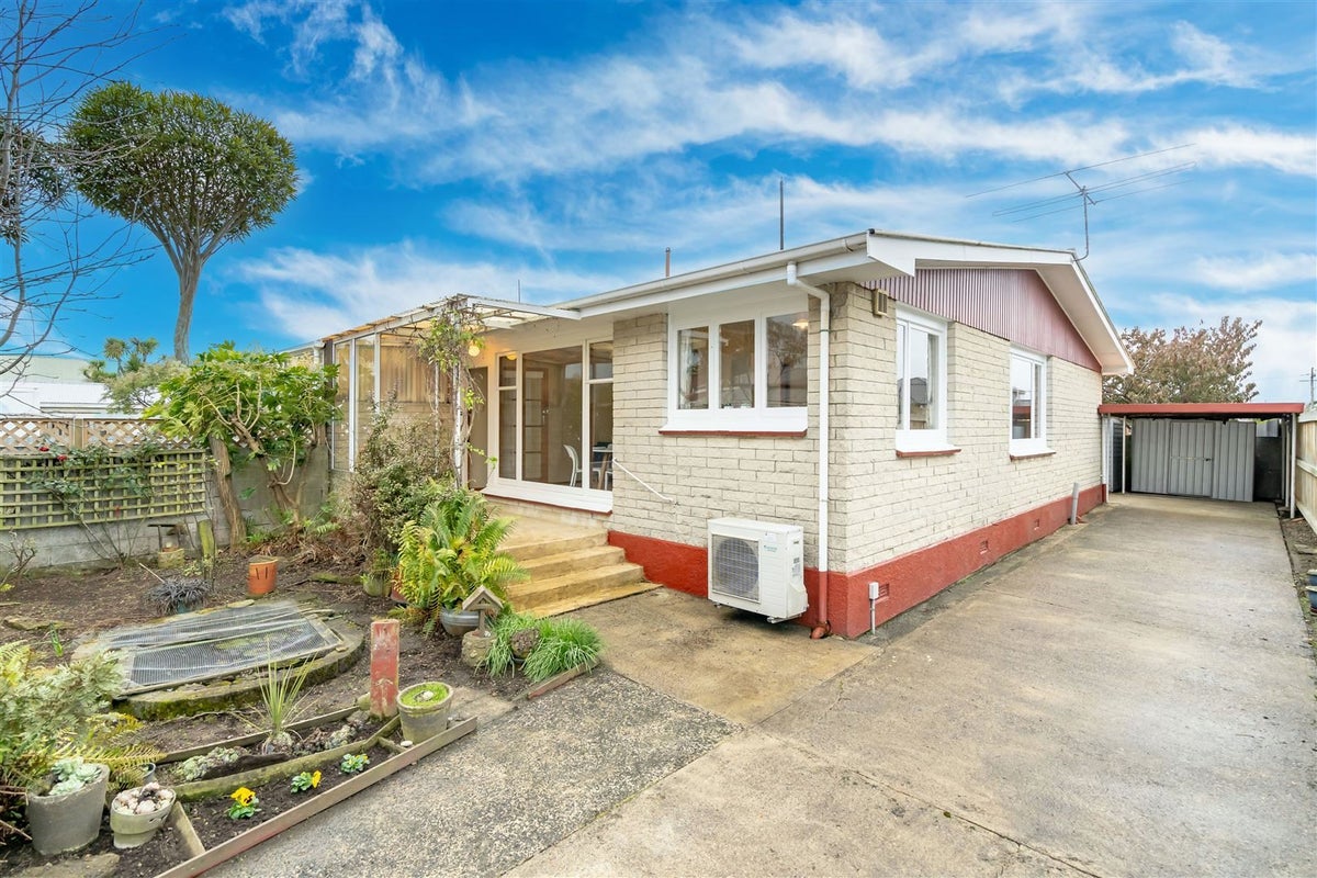 69C Gordon Road, Mosgiel, Mosgiel - Carousel 1