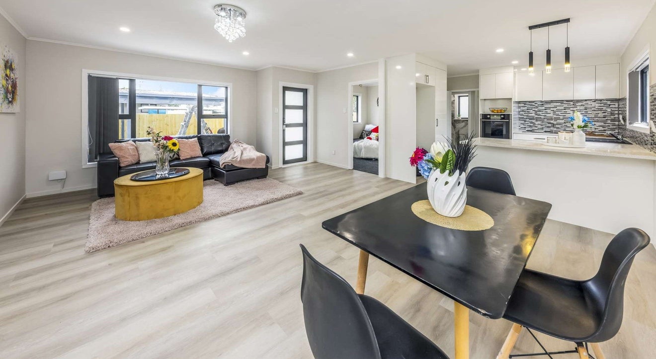 24 Oratu Place, Manurewa, Auckland - Carousel 1