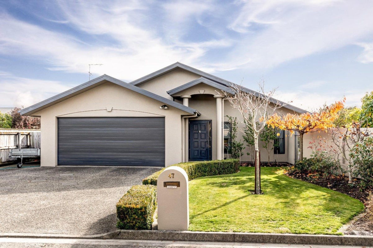 47 Otia Drive, Richmond - Carousel 1