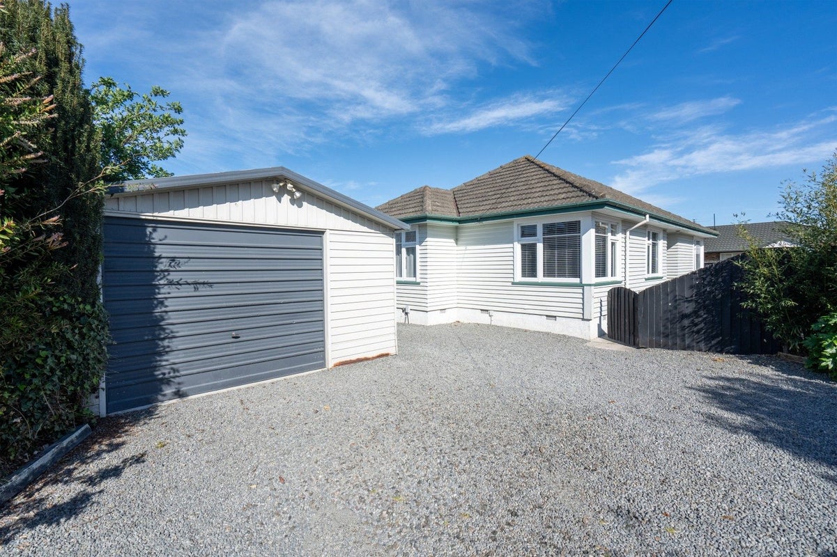 168A Springs Road, Hornby, Christchurch - Carousel 1