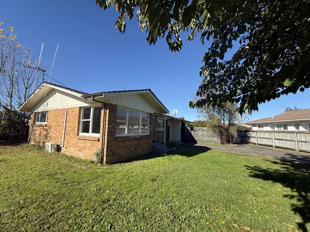 274A Clyde Street, Hamilton East, Hamilton - Carousel 2