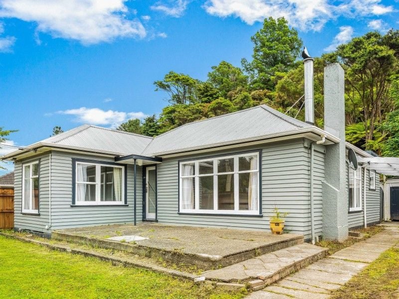 47 Hair Street, Wainuiomata, Lower Hutt - Carousel 1