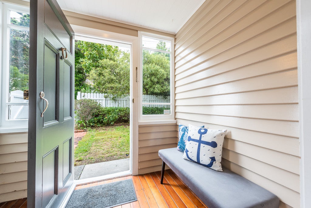 72 Nottingham Street, Karori, Wellington - Carousel 2