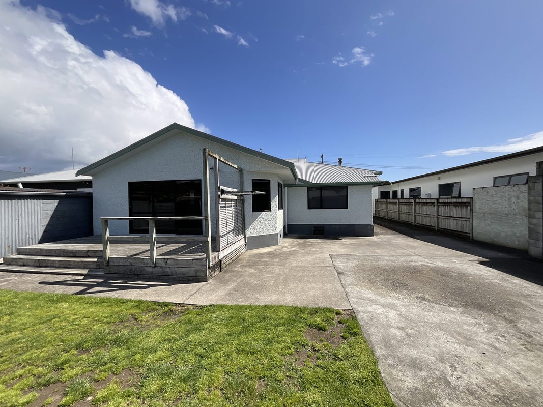 31 Sackville Street, Fitzroy, New Plymouth - Carousel 2