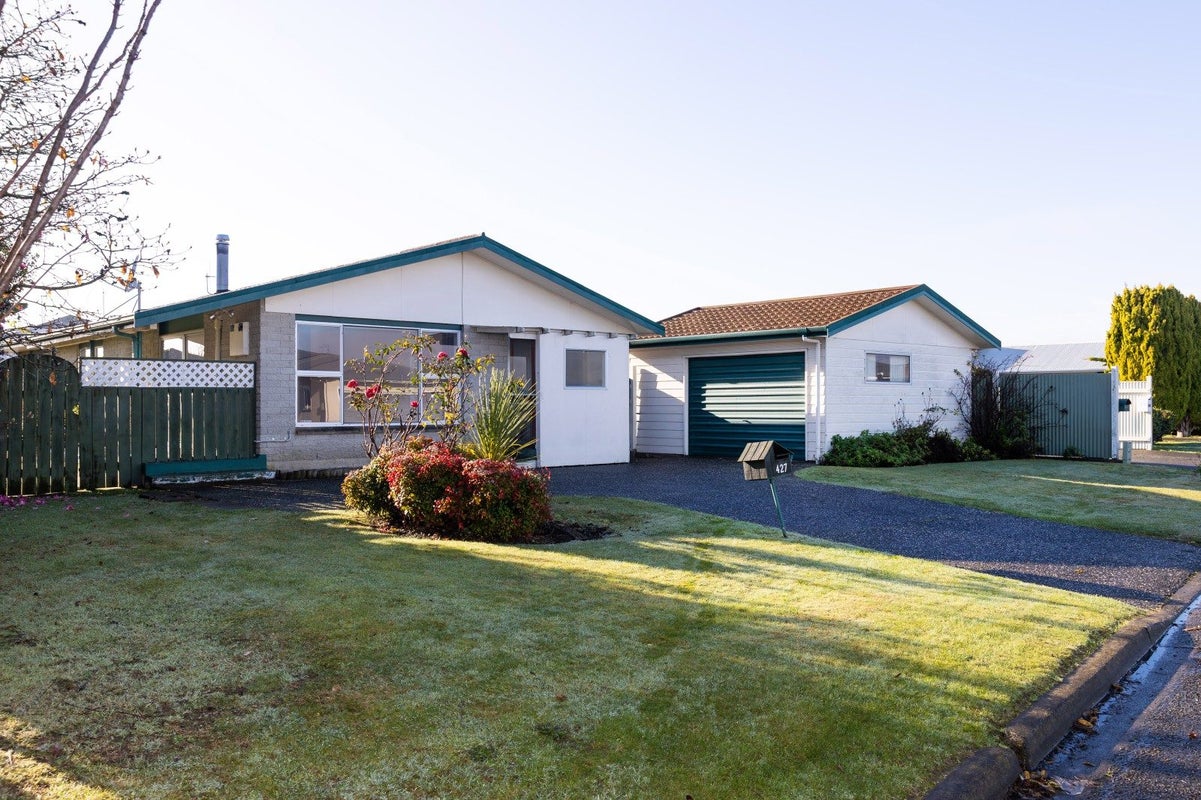 427 Southland Place, Raureka, Hastings - Carousel 2
