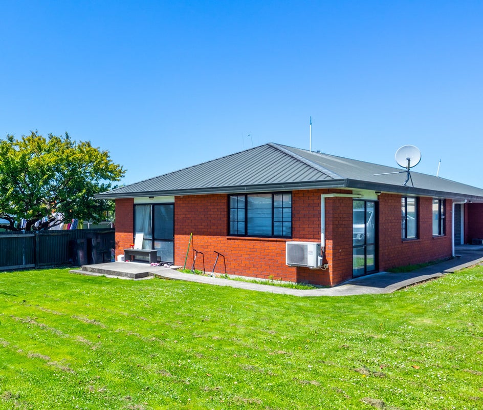 2/91 Church Street, Seaview, Timaru - Carousel 1