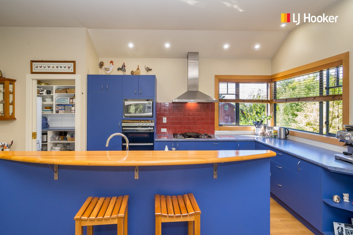 55 Mornington Road, Balaclava, Dunedin - Carousel 2