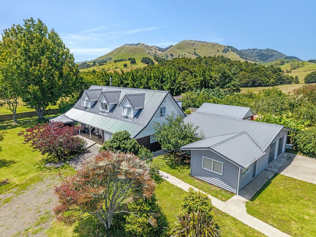 710 Sommerville Road, Tangowahine, Dargaville - Carousel 1
