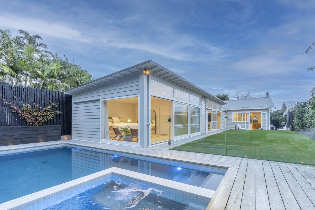 28 Dickens Street, Grey Lynn, Auckland - Carousel 1