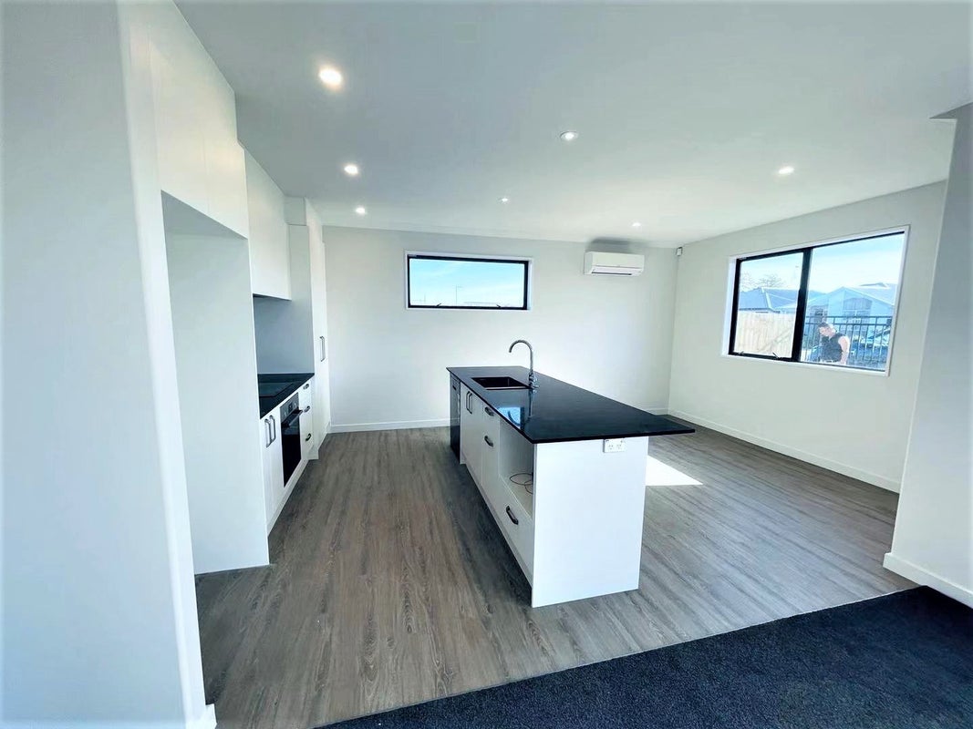 27 Horoeka Street, Russley, Christchurch - Carousel 13