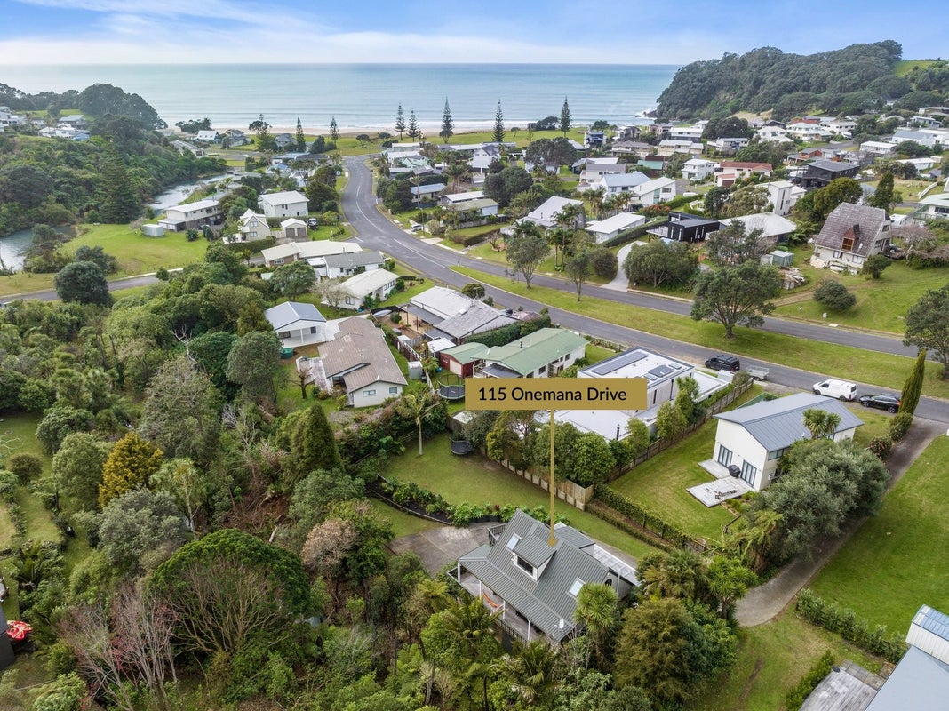 115 Onemana Drive, Whangamata - Carousel 2