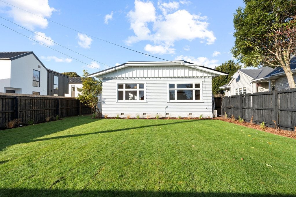 44 Hillier Place, Spreydon, Christchurch - Carousel 2