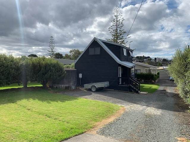 34A Holiday Road, Stanmore Bay, Whangaparaoa - Carousel 1