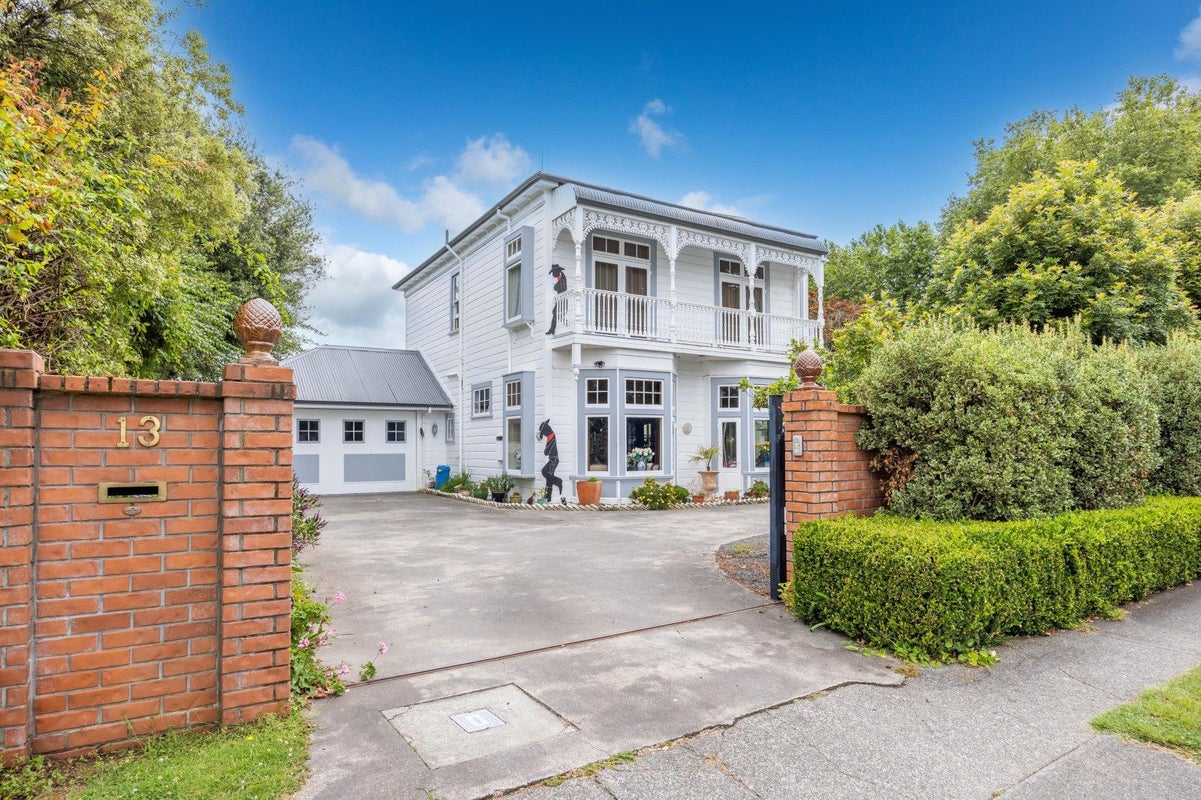 13 Pope Terrace, Leamington, Cambridge - Carousel 28