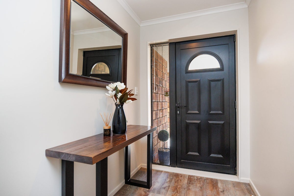 43 Geneva Terrace, Kelvin Grove, Palmerston North - Carousel 2