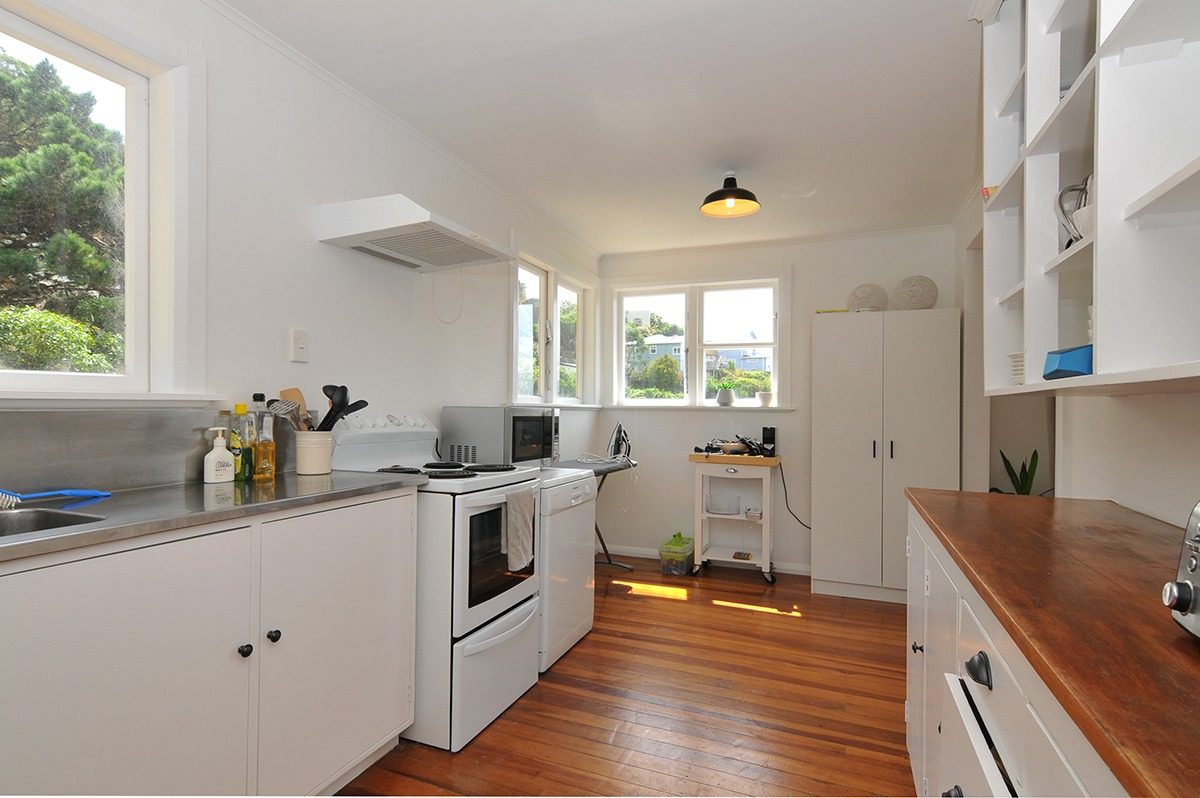 8 Dunedin Terrace, Melrose, Wellington - Carousel 2