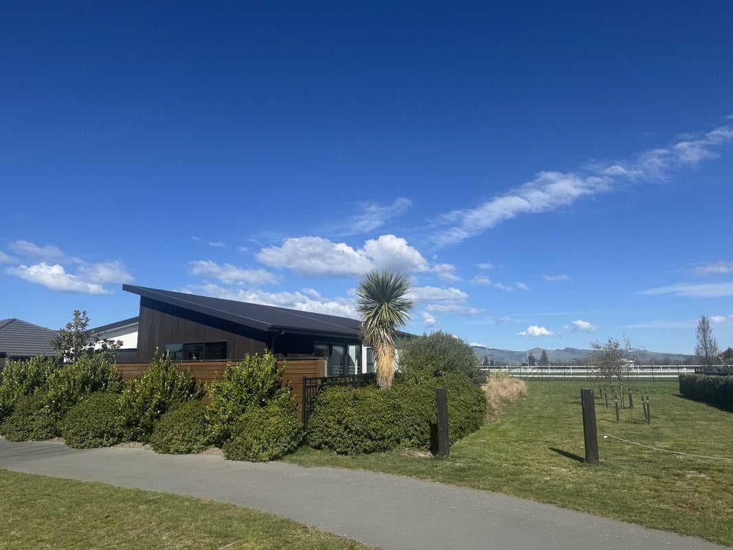 55 Manakura Street, Russley, Christchurch - Carousel 17