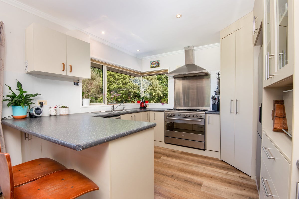 78 Dalziel Road, Halfway Bush, Dunedin - Carousel 2