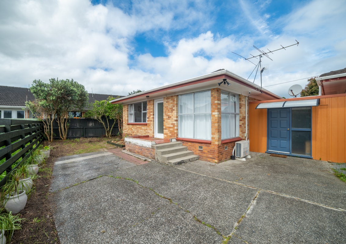 3/21 Hoteo Avenue, Papatoetoe, Auckland - Carousel 1