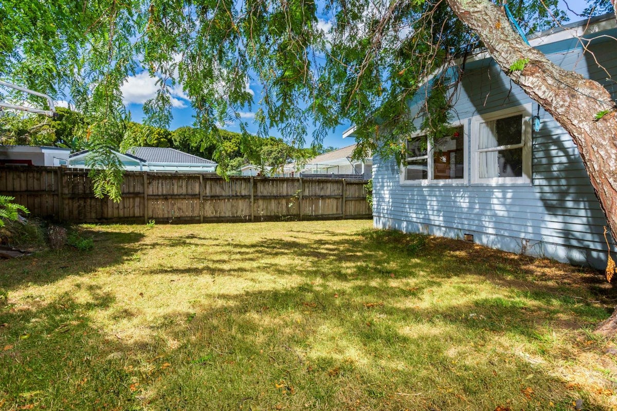 54 Ambury Road, Mangere Bridge, Auckland - Carousel 23