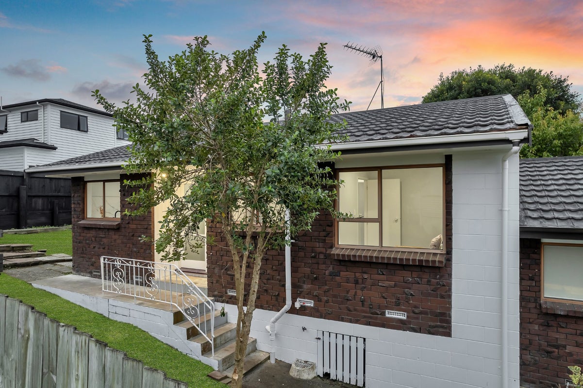 3/4173A Great North Road, Glen Eden, Auckland - Carousel 31